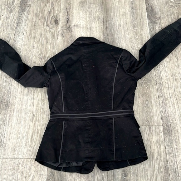 Sz. Small Black Blazer for Women. Used, great condition. - Picture 4 of 5